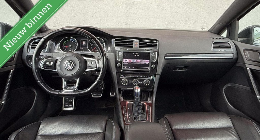 Volkswagen Golf 1.4 TSI GTE, Auto's, Volkswagen, Gebruikt, 4 cilinders, Zwart, 1499 kg