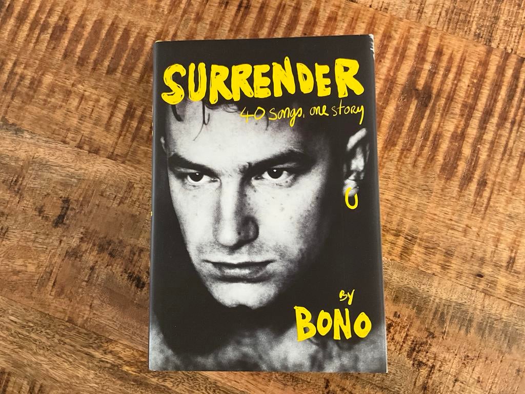 Surrender: 40 Songs, One Story - Bono (U2) Autobiografie UK, Eén persoon