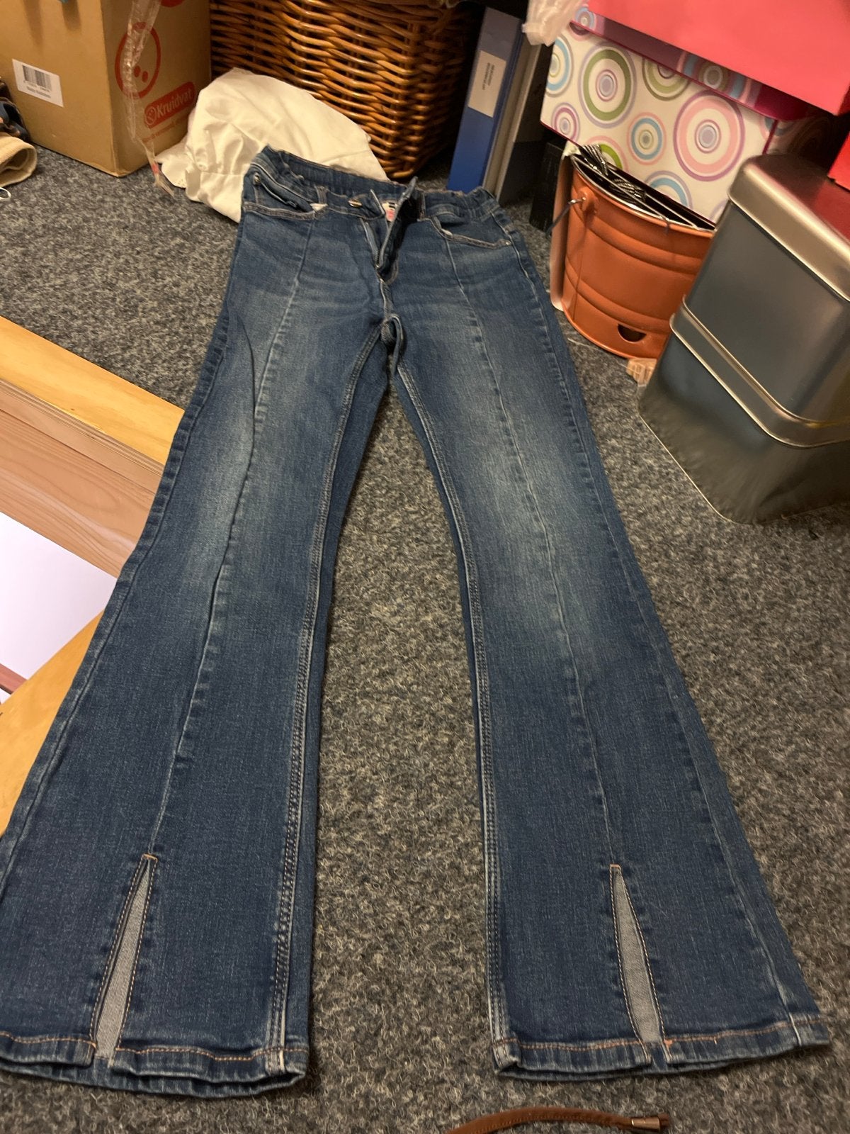 HEMA flared jeans maat 152/158, Ophalen, Gebruikt, Meisje, Broek