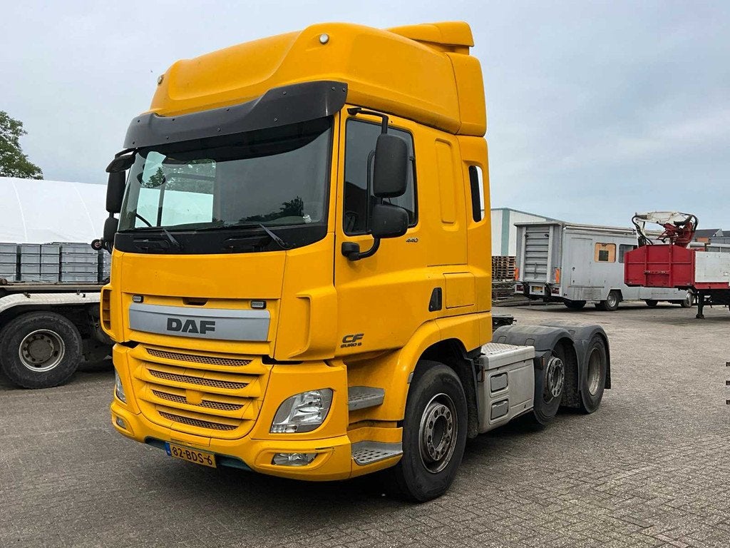 DAF + Floor Combinatie kavel 1 en 2 vrachtwagen en steenople, Auto's, Overige brandstoffen, Bedrijf, DAF, Te koop