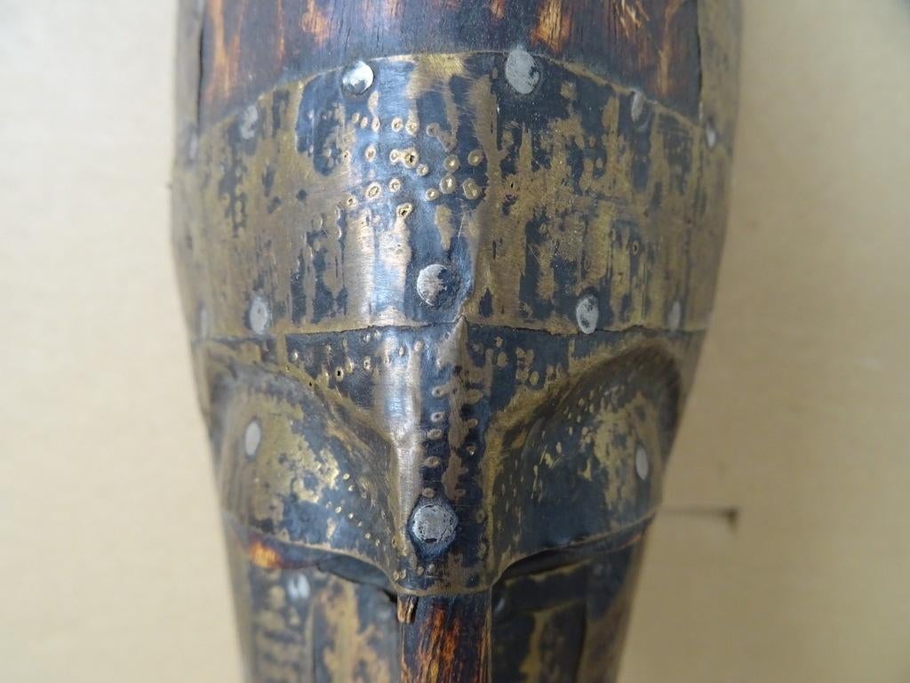 Houten masker Asmat Papoea Nieuw Guinea 33cm met koperbeslag, Antiek en Kunst, Ophalen of Verzenden