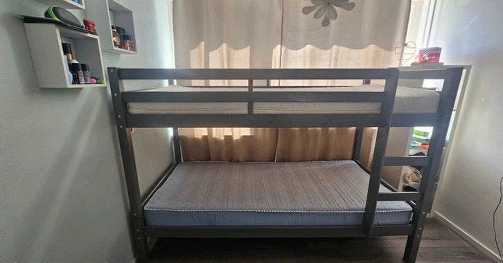 Stapelbed Leenbakker - Grijs - 204x142x97,5 cm, Ophalen, Gebruikt, Tweepersoons, Minder dan 160 cm