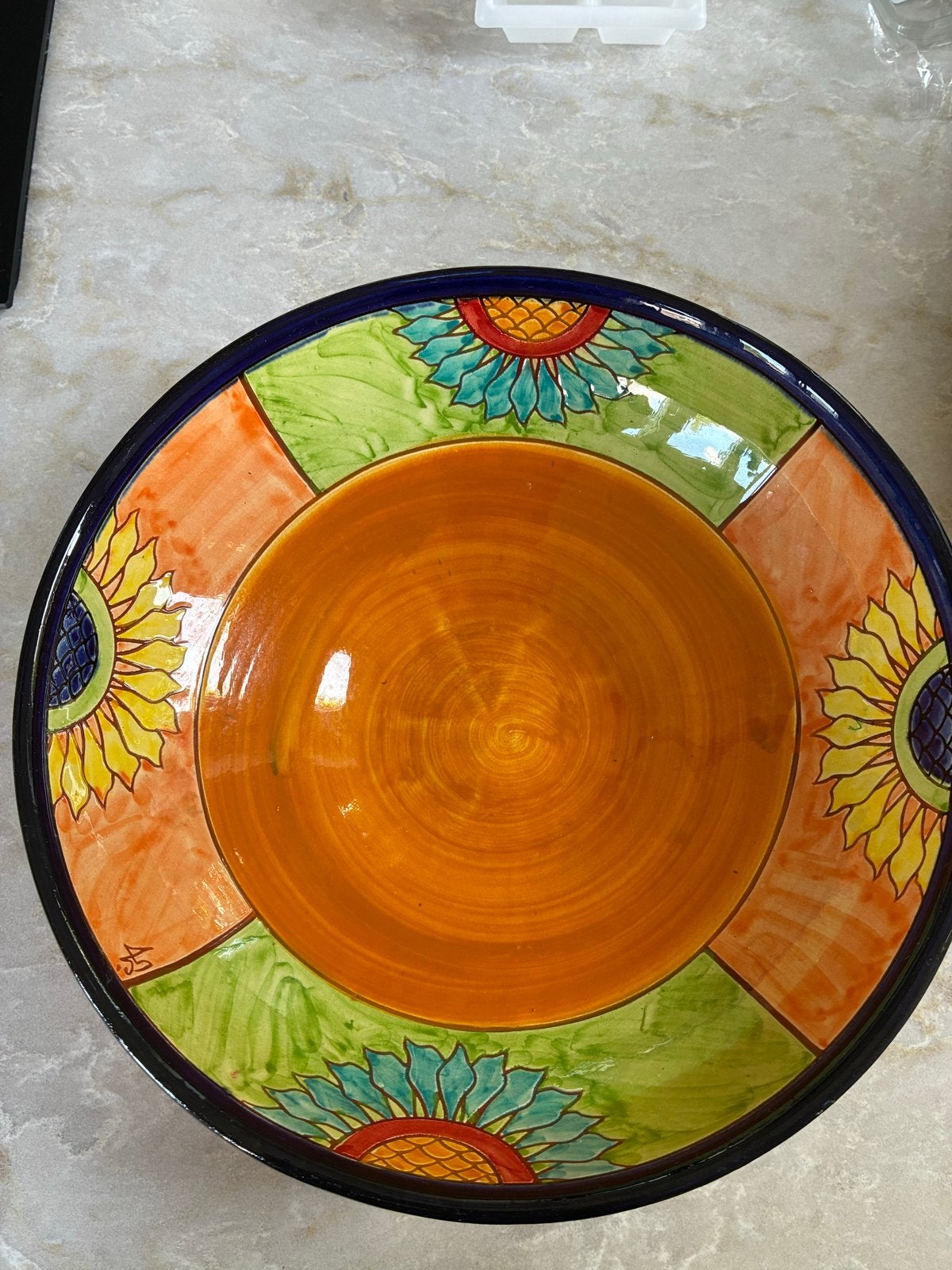 Kleurrijke Aardewerken Fruitschaal met Zonnebloem Design, Handbeschilderd, Schaal, Textiel, Rond