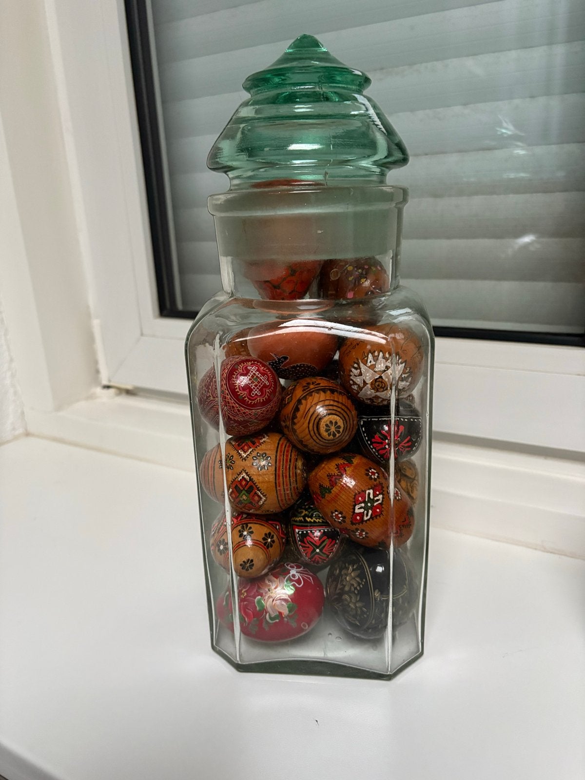 Glazen pot met handgeschilderde paaseieren, Ophalen, Vierkant, Pot of Kruik, Handbeschilderd
