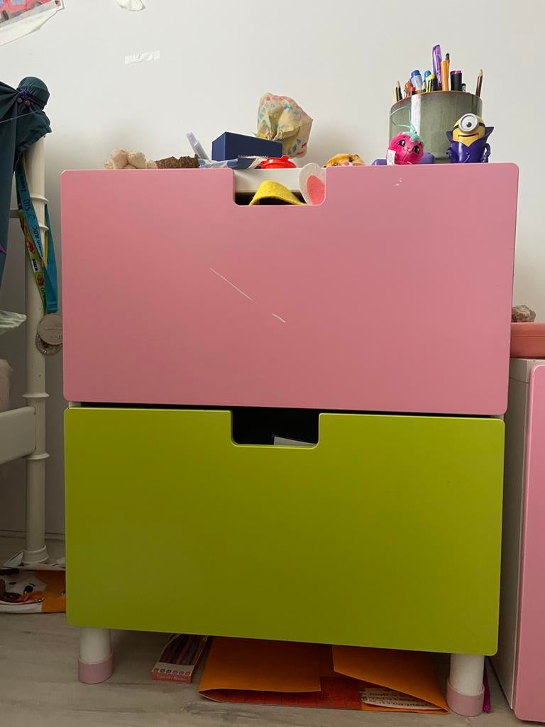 IKEA ladekast met 2 laden - Roze en Groen, Ophalen, Gebruikt, 1 of 2 laden, Minder dan 100 cm