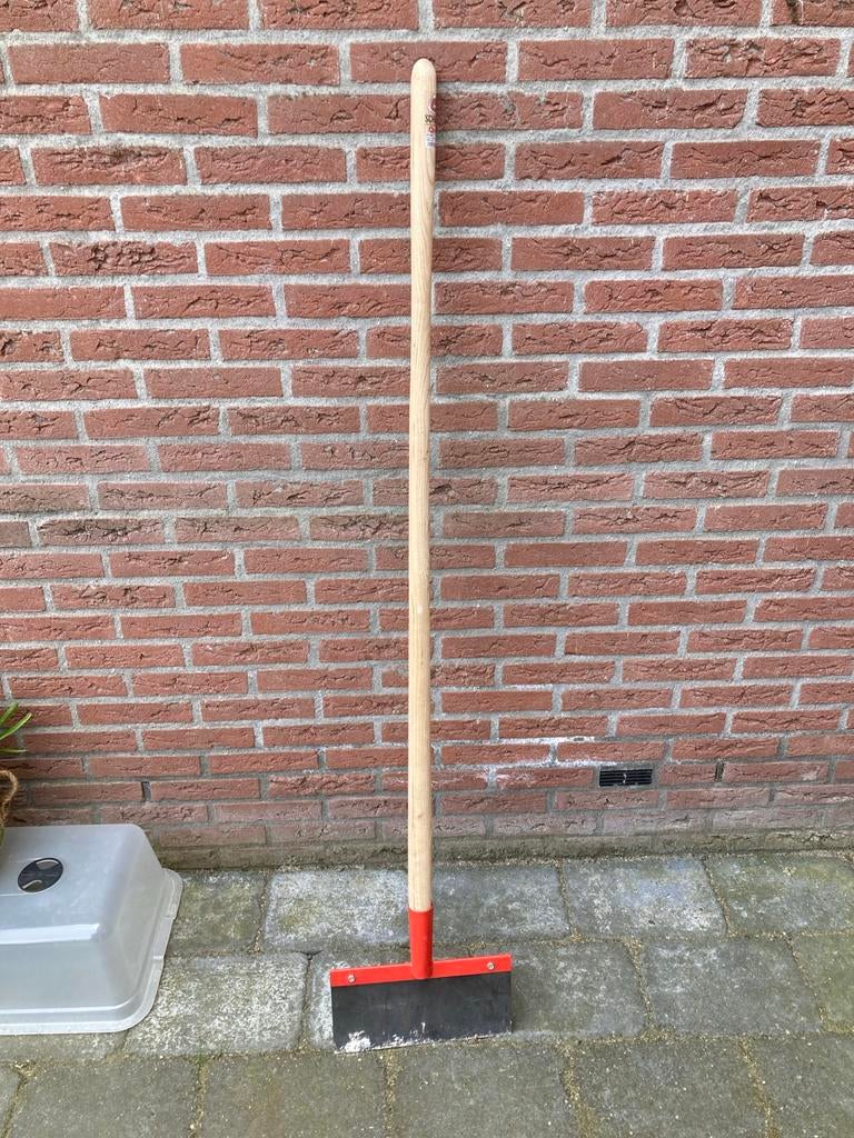 Schraper om lijm van vloer en trap te verwijderen, Ophalen, Zo goed als nieuw