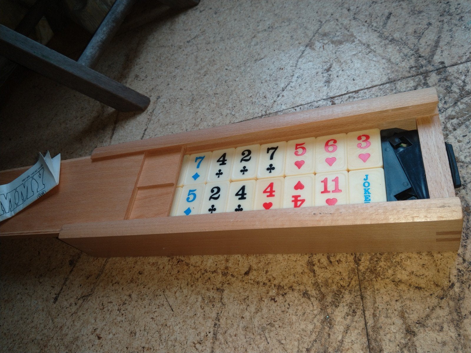 Rummikub in houten doos - Compleet gezelschapsspel, Drie of vier spelers, Ophalen of Verzenden, Nieuw