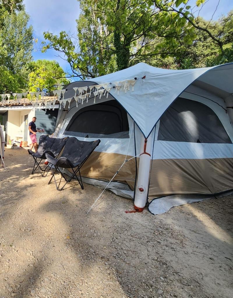 Ruime Quechua basetent,  Ideaal voor camping, Caravans en Kamperen, Tenten, Ophalen