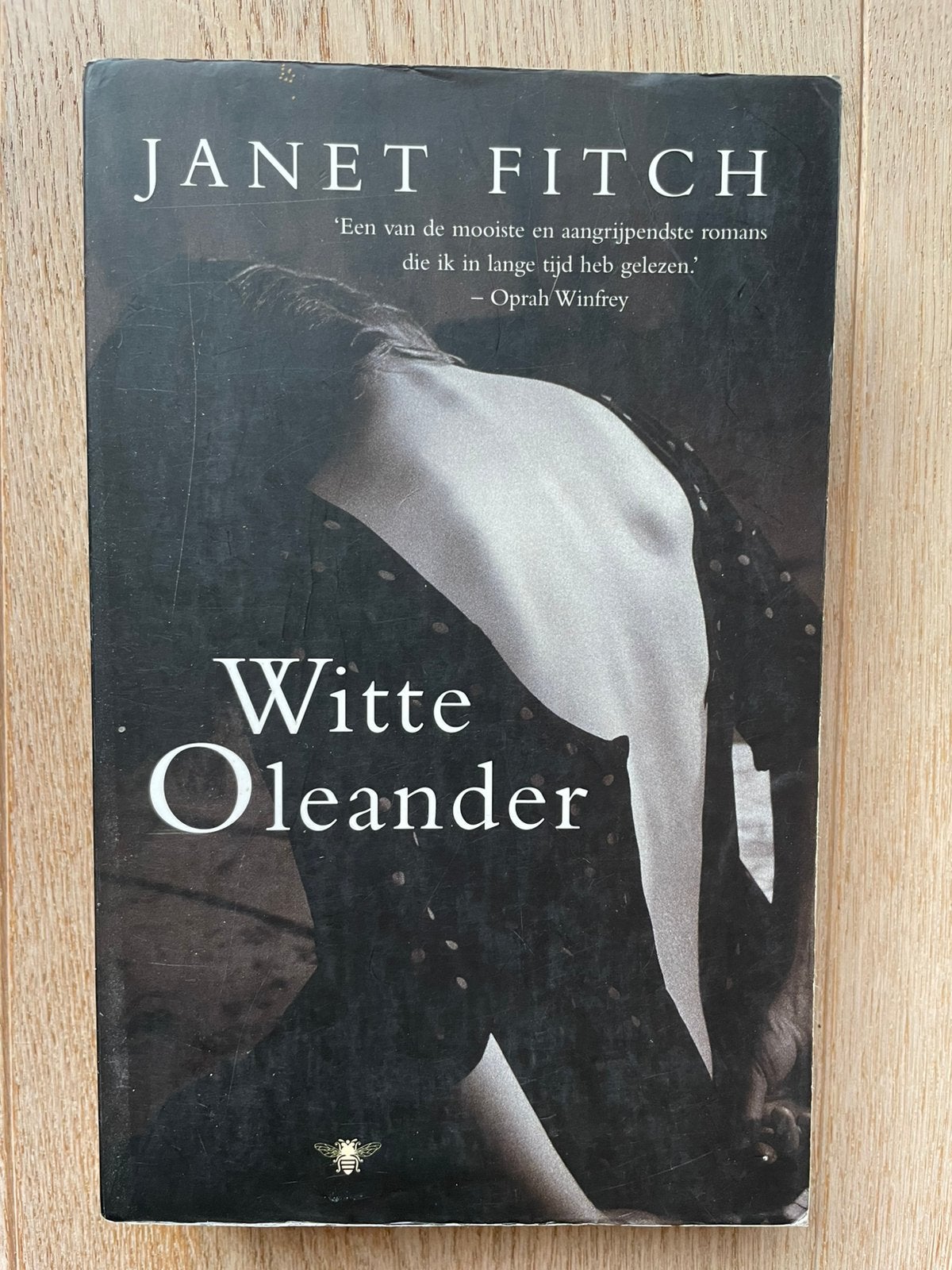 Janet Fitch - Witte Oleander ISBN 9789023411338, Ophalen of Verzenden, Gelezen