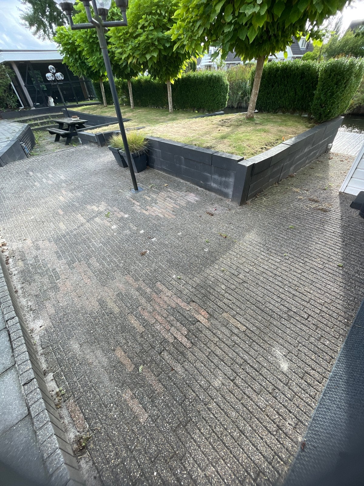 Gratis bestrating (wafeltjes) zelf verwijderen, Tuin en Terras, Ophalen, Gebruikt, Klinkers, 10 m² of meer