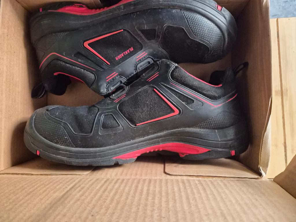 Werkschoenen, Ophalen of Verzenden, Zo goed als nieuw