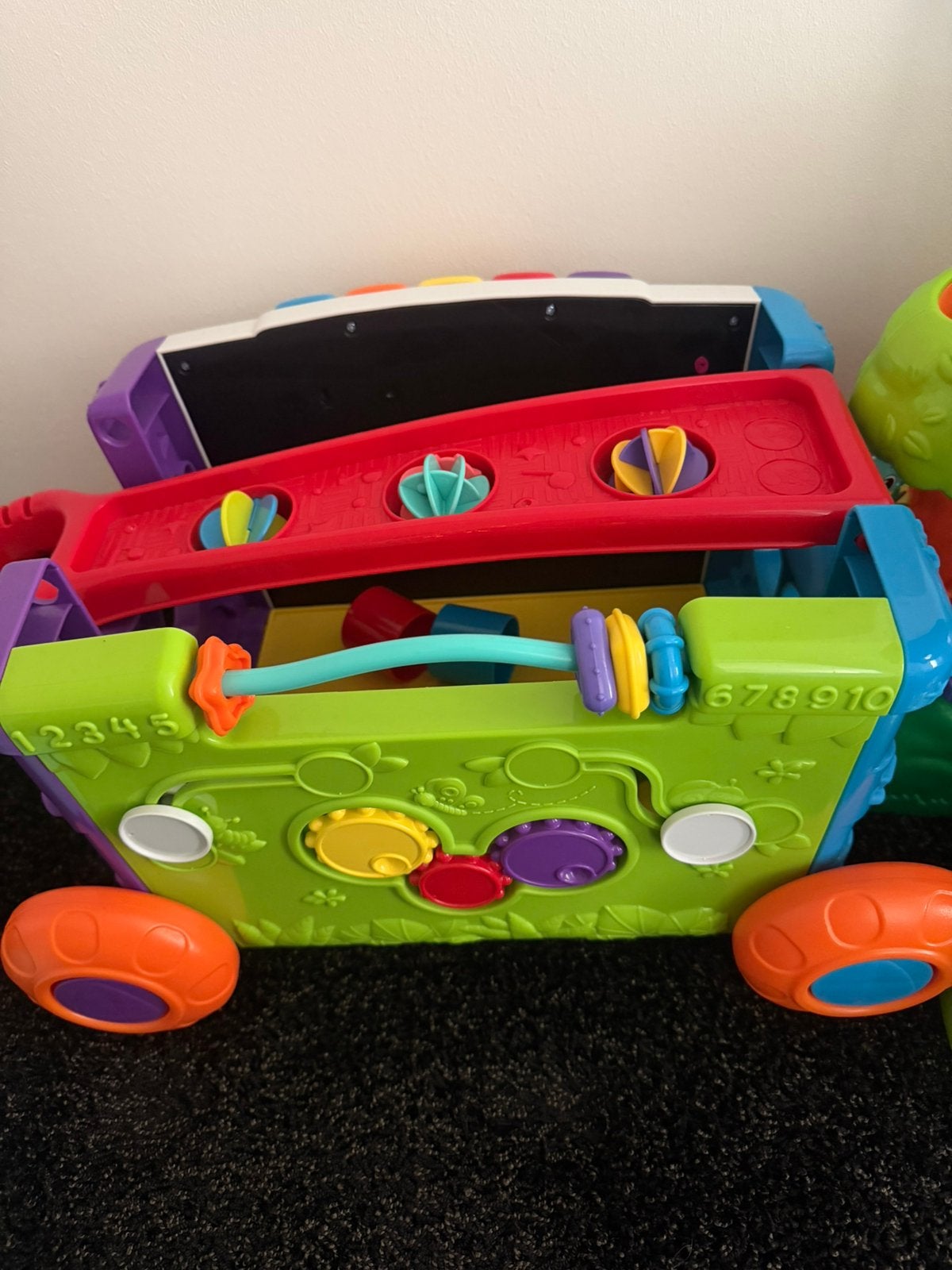 nieuw vtech karretje, Ophalen, Zo goed als nieuw, 6 maanden tot 2 jaar