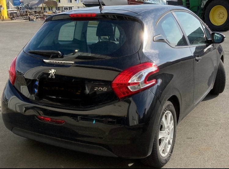 Peugeot 208 1.0 VTI 50KW/68PK 3-D 2013 Zwart, Voorwielaandrijving, Euro 5, Origineel Nederlands, Particulier