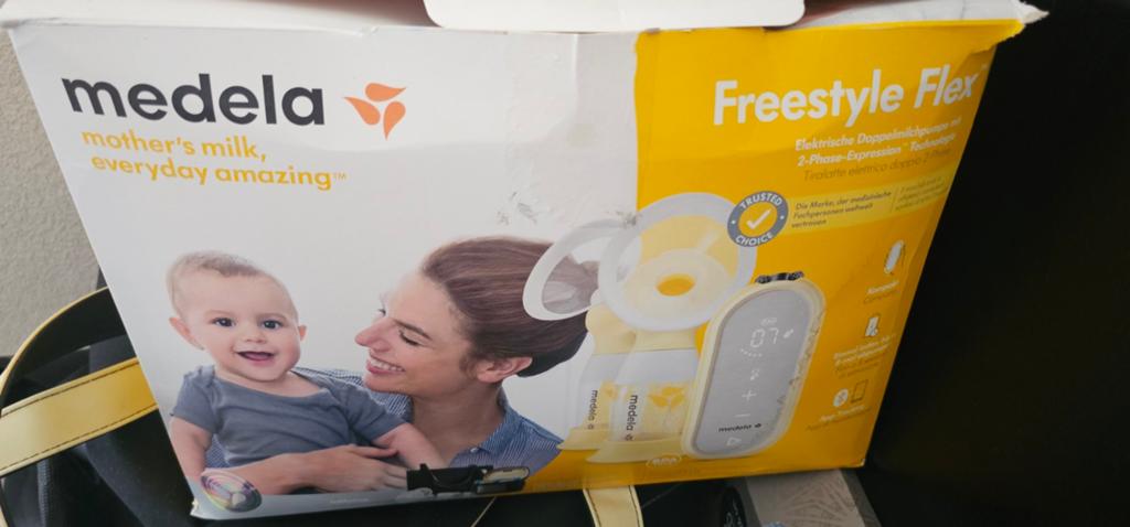 Medela Freestyle Flex Dubbele Elektrische Borstkolf, Kinderen en Baby's, Babyvoeding en Toebehoren, Ophalen of Verzenden, Borstkolf