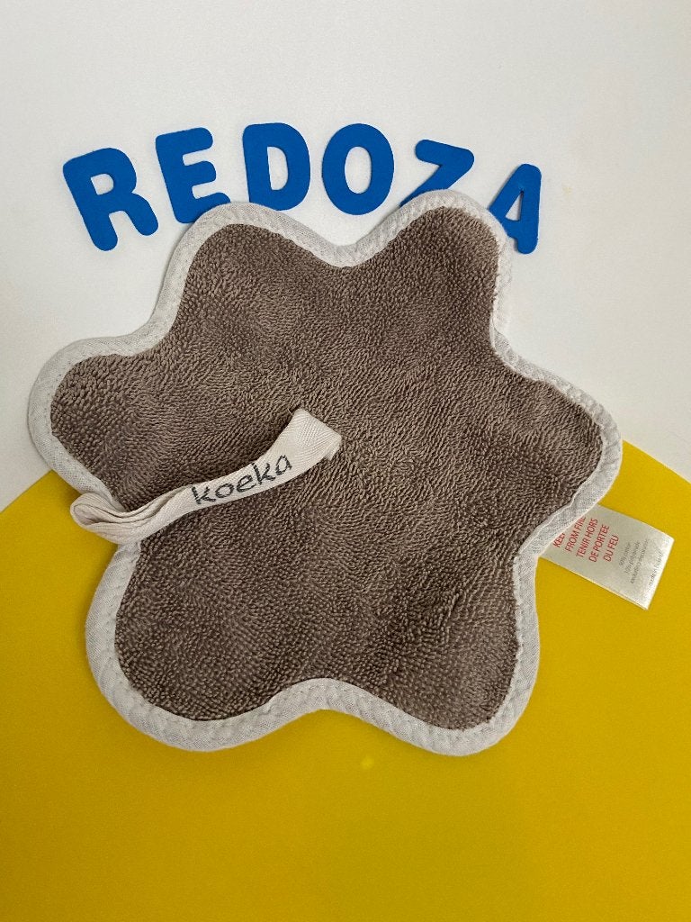 K4211 Koeka doekje speendoekje bloem grijs, Ophalen of Verzenden, Zo goed als nieuw, Overige typen
