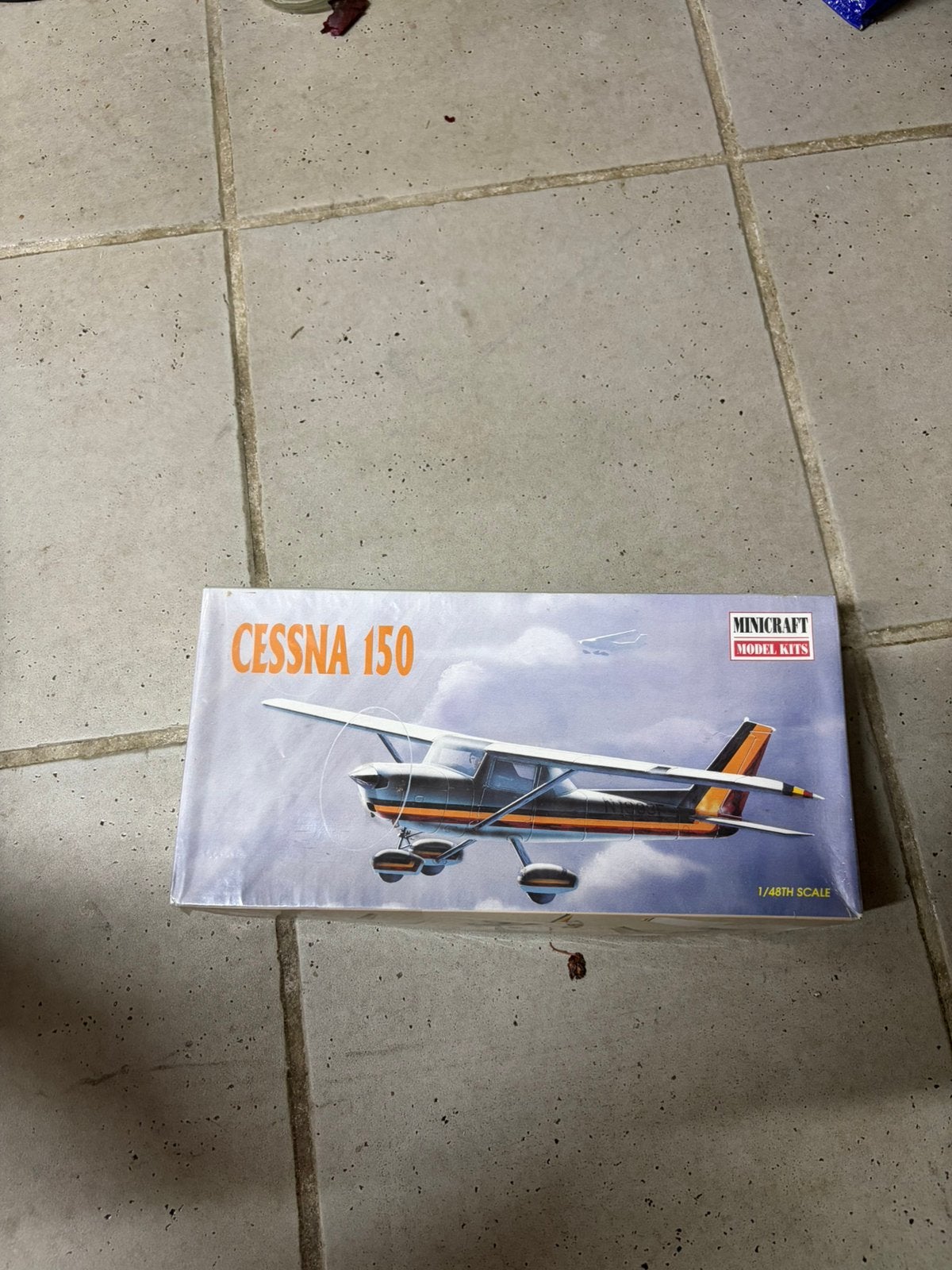Minicraft model kits cessna 150 1/48, Ophalen, Zo goed als nieuw, Groter dan 1:72, Overige merken