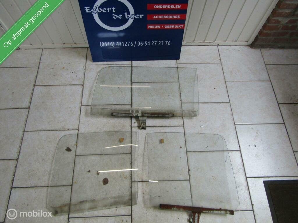 Portierruit raam deur opel rekord c sedan, Gebruikt, Opel, Ophalen of Verzenden, Opel