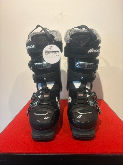 Nordica Sportmachine3 95w Dames skischoenen maat 25,5 (39), Nordica Sportmachine 95, 160 tot 180 cm, Info@nordica.com, Schoenen