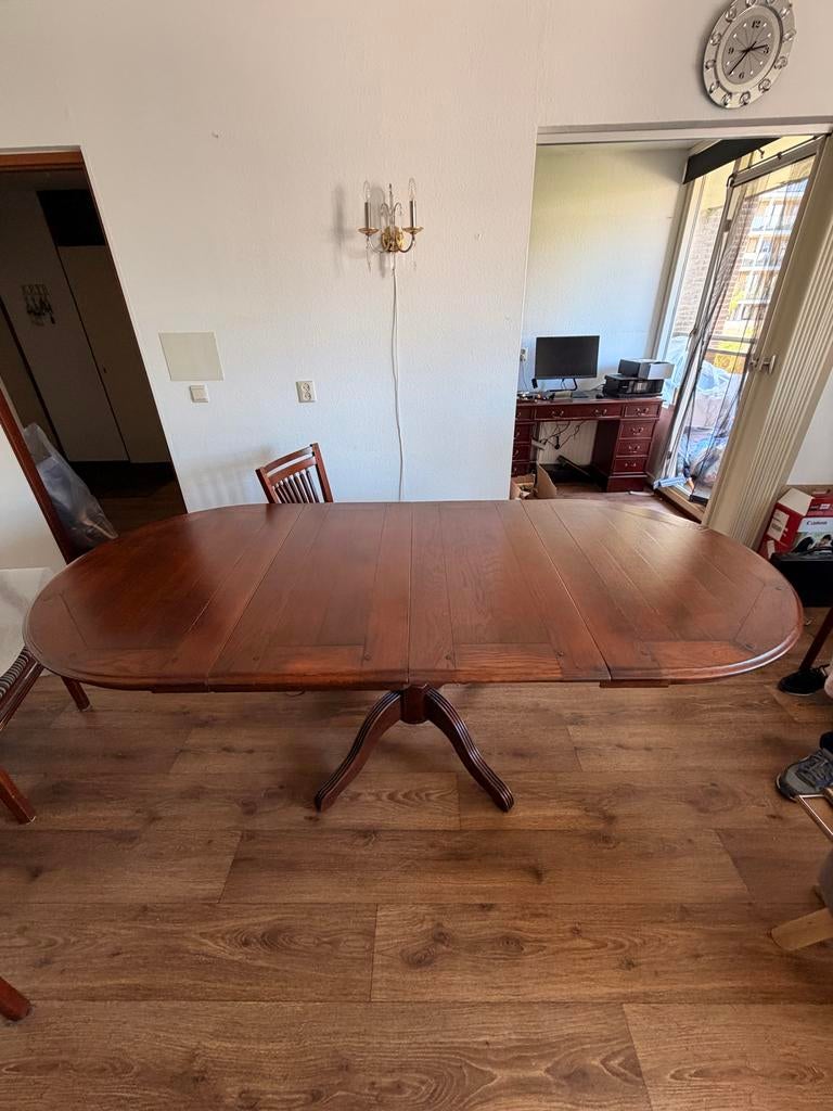 Uitschuifbare ovale eettafel van massief hout, Ophalen, Gebruikt, 100 tot 150 cm, 150 tot 200 cm