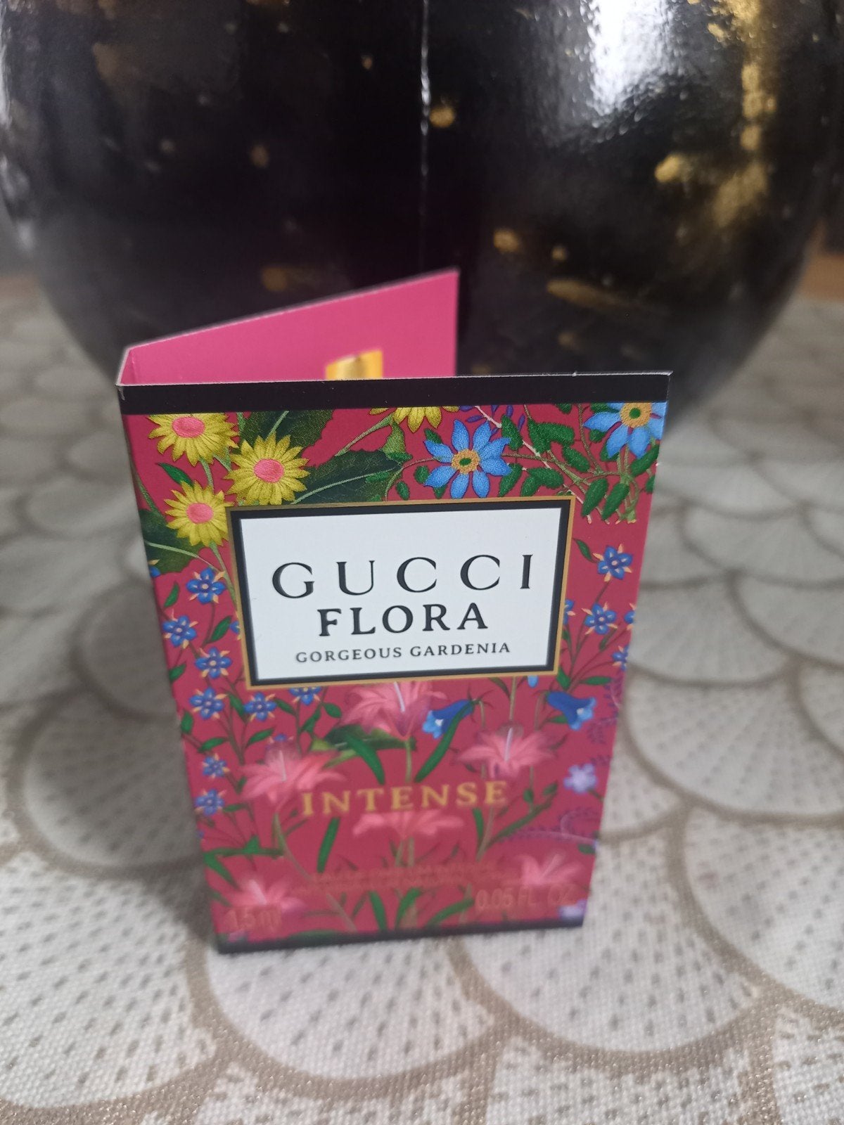 Proefje Gucci Flora Georgeous Gardenia Intense, Sieraden, Tassen en Uiterlijk, Ophalen of Verzenden, Nieuw