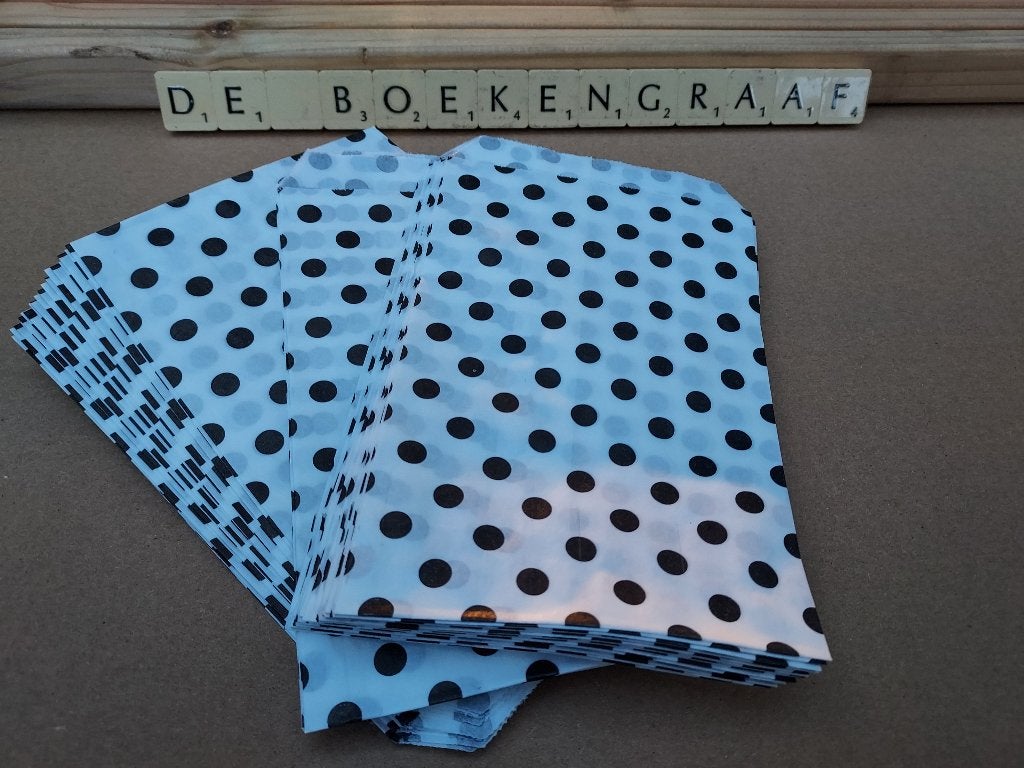 Cadeauzakjes wit met zwarte stip, 10 x 16 cm (800 stuks), Onbekend, Nieuw, Ophalen of Verzenden, Onbekend