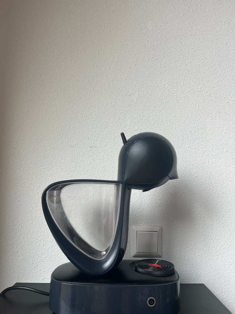Dolce Gusto Coffee Machine, Minder dan 1 liter, Ophalen of Verzenden, Zo goed als nieuw, 3 snelheden of meer