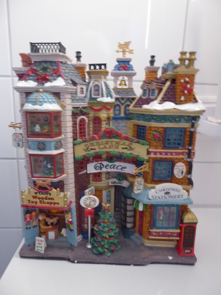 Retired Facade Lemax - Christmas lane - Ik ruim alles op, Diversen, Kerst, Ophalen of Verzenden, Zo goed als nieuw