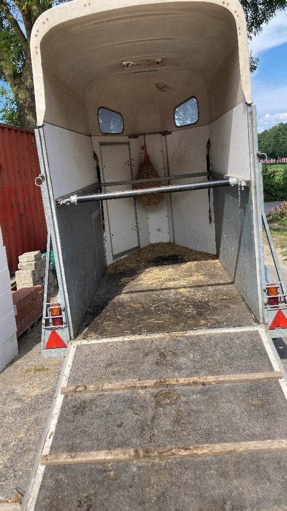 Paardentrailer, Ophalen, Gebruikt, Hout, 1½-paards trailer