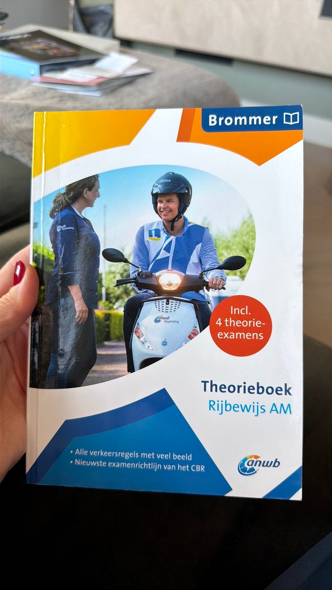 Brommer examen boek !, Ophalen of Verzenden, Zo goed als nieuw