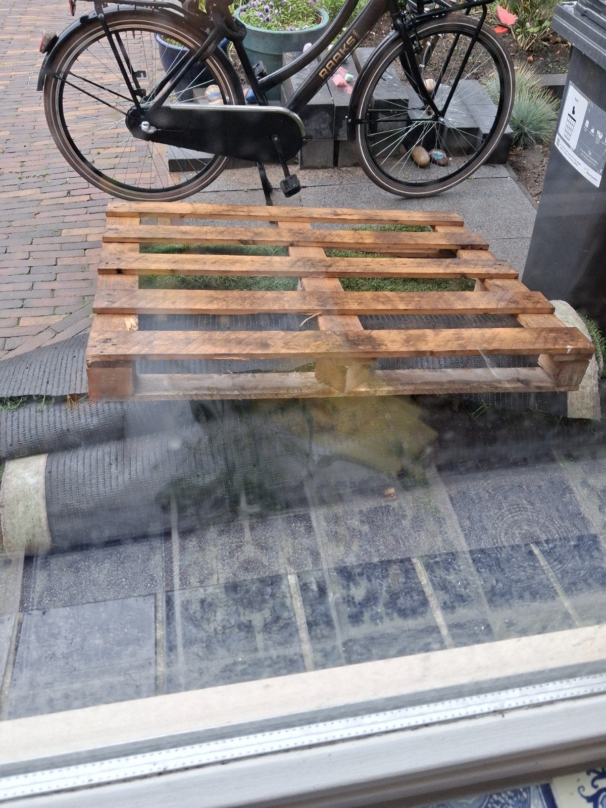 Gratis pallet ophalen, Ophalen, 50 mm of meer, Minder dan 200 cm, Pallet