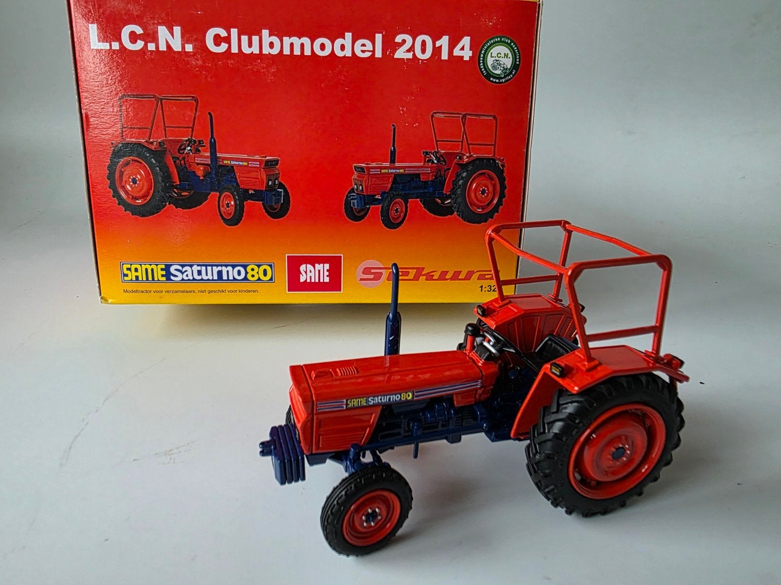 same Saturno 80 2WD MET ROL BEUGEL LCN 2014, Hobby en Vrije tijd, Modelauto's | 1:32, Ophalen of Verzenden, Nieuw, Tractor of Landbouw