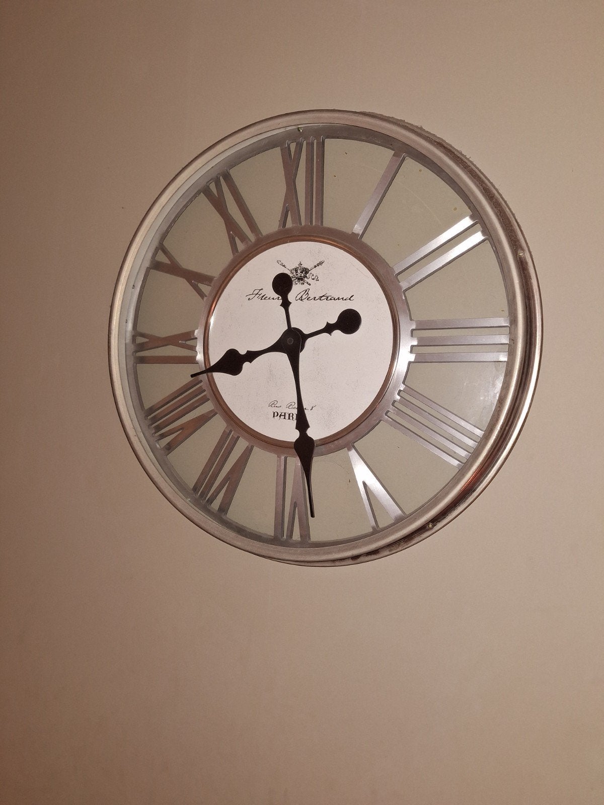 Grote wandklok Bertrand Paris (50 cm doorsnede), Huis en Inrichting, Ophalen, Zo goed als nieuw, Wandklok