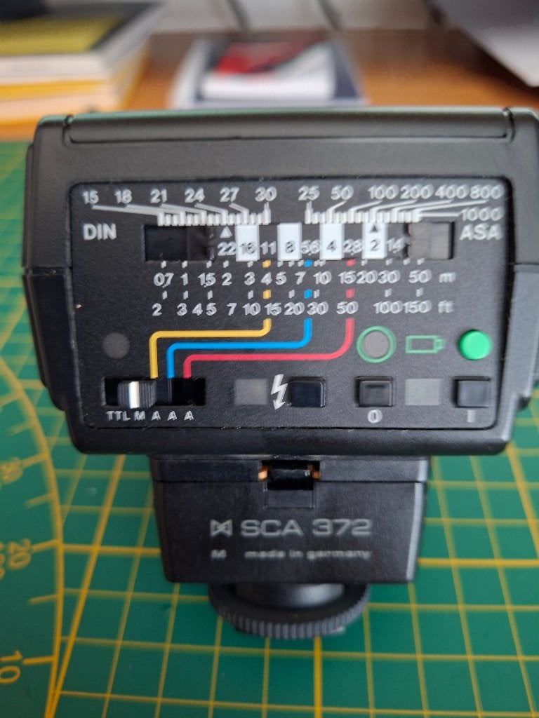 Te Koop  Metz Mecablitz SCA  300  32CT 3, Ophalen, Pentax, Flitsbevestiging, Zo goed als nieuw