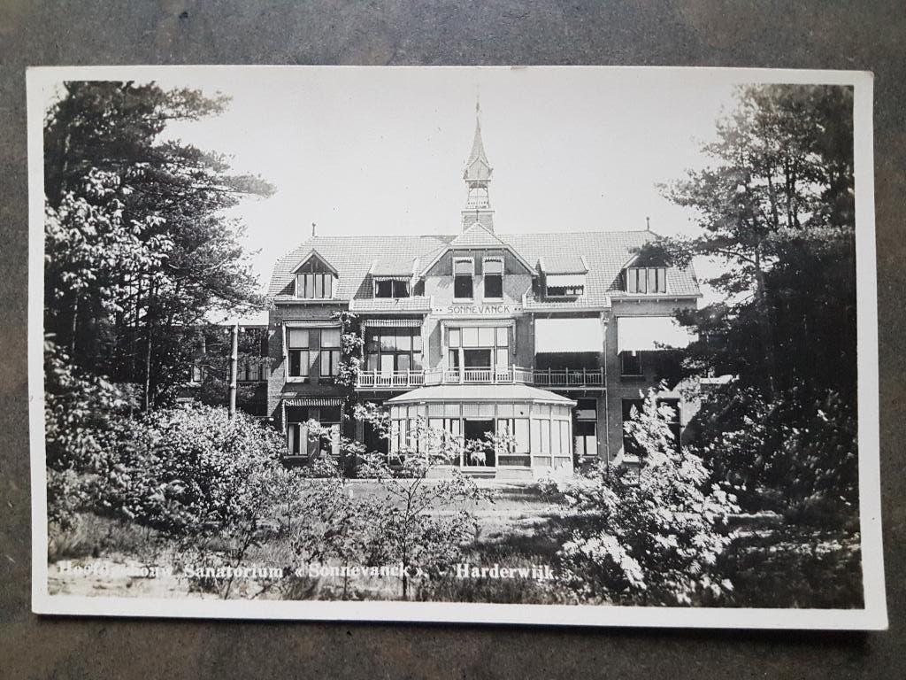 Harderwijk Sanatorium Sonnevanck Hoogstraten, Verzamelen, Ophalen of Verzenden, 1940 tot 1960, Ongelopen, Gelderland