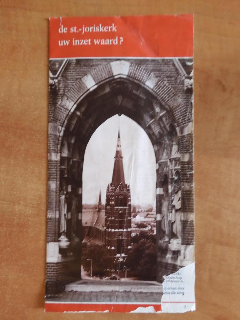 De St.-Joriskerk uw inzet waard?, Stratum, Eindhoven (1978), Boeken, Ophalen of Verzenden, Gelezen, Overige onderwerpen