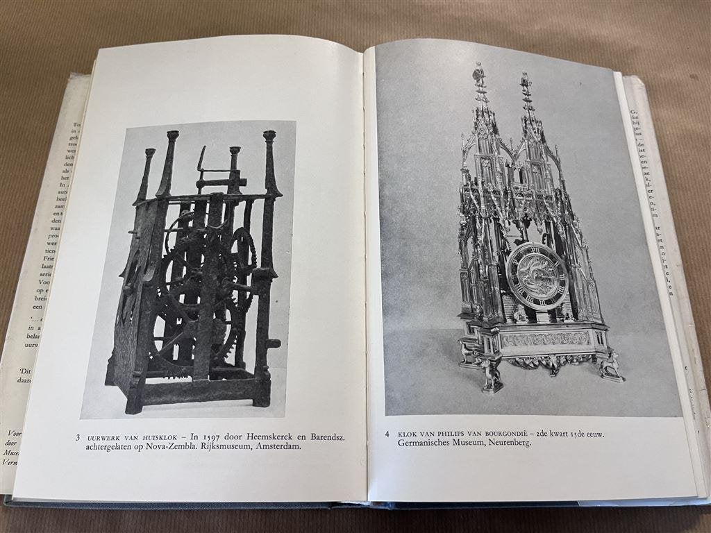 Boek. Klokken en klokkenmakers. Zes eeuwen uurwerk., Ophalen of Verzenden