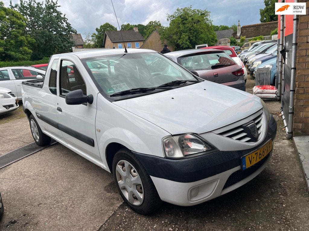 Dacia Logan 1.6 / pick-up 107.000km, Gebruikt, Logan, Bedrijf, Handgeschakeld