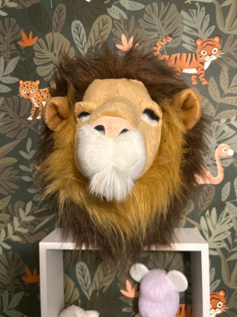 Leeuwenkop knuffel voor aan de muur, Ophalen of Verzenden, Zo goed als nieuw, Middelgroot (20 tot 80 cm), Leeuw