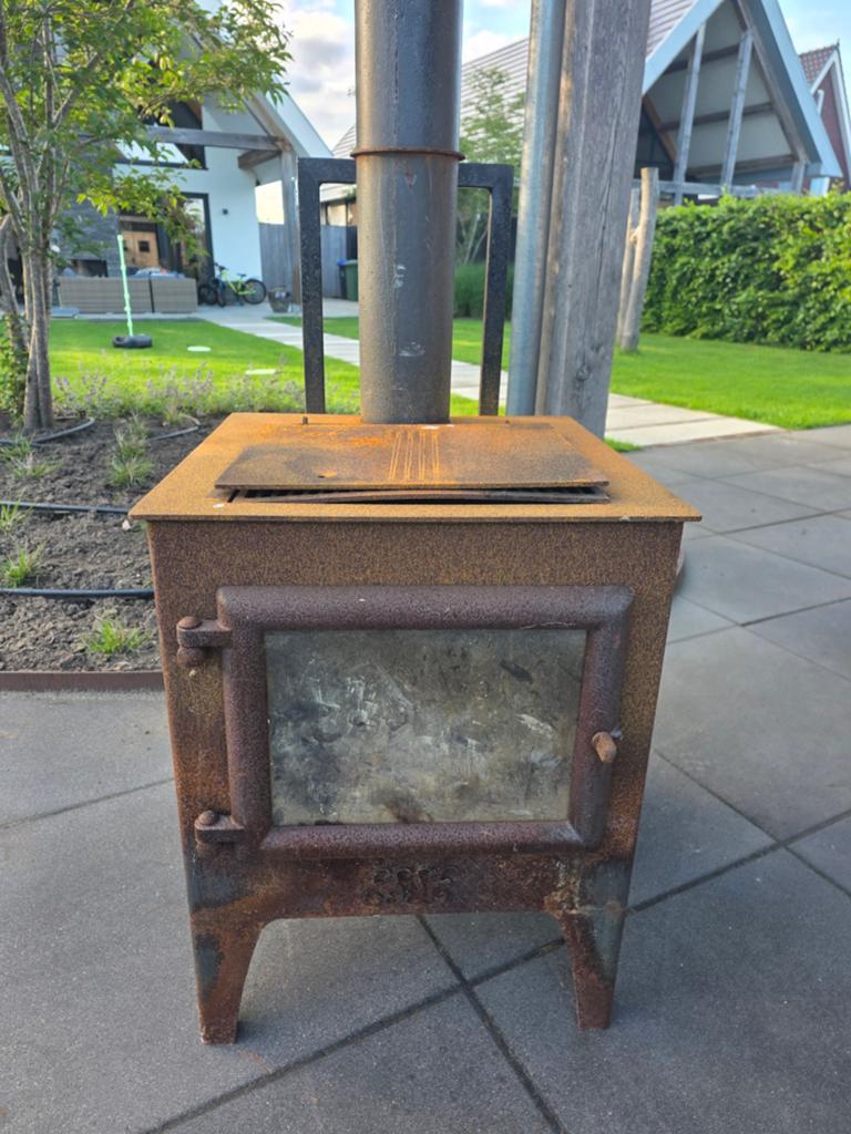 Esse houtkachel voor buiten met BBQ rooster - robuust, Ophalen of Verzenden, Gebruikt, Vrijstaande haard, Houthaard