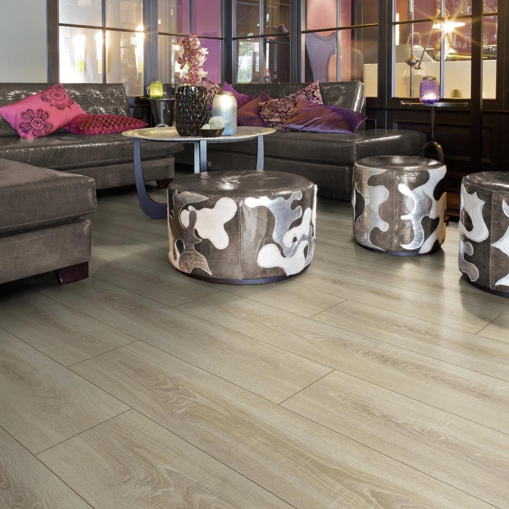 90m2 Houtlook whitewash 24cm laminaat 8 mm!, 75 m² of meer, Whitewash laminaat, Nieuw, Crème