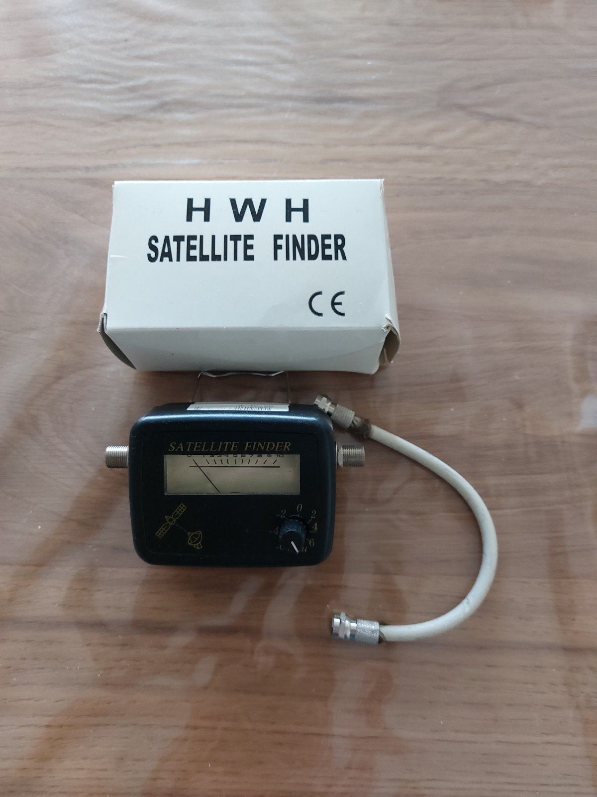 HWH Satellite Finder - Satelliet Zoeker, Ophalen of Verzenden, Gebruikt, (Schotel)antenne-accessoires, Overige merken