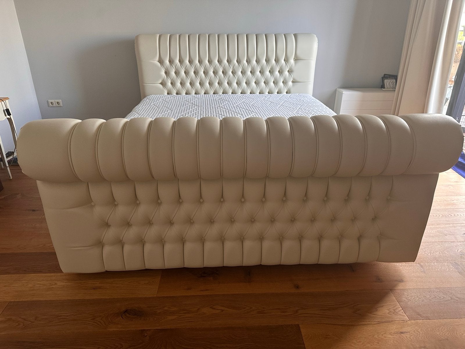 Lederlook Boxspring Panelen Chesterfield Stijl Crème, Ophalen, Overige materialen, Gebruikt, Tweepersoons