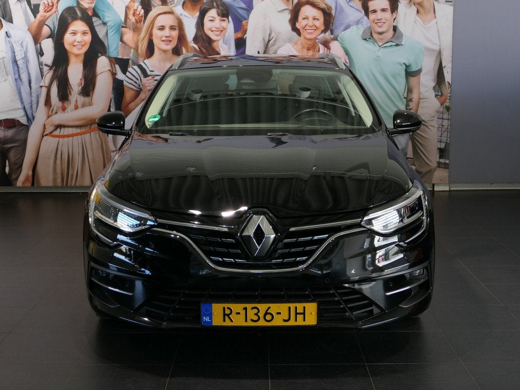 Renault Mégane Estate 1.3 TCe Intens - Occasion Lease vanaf, Gebruikt, 4 cilinders, Leder en Stof, Zwart