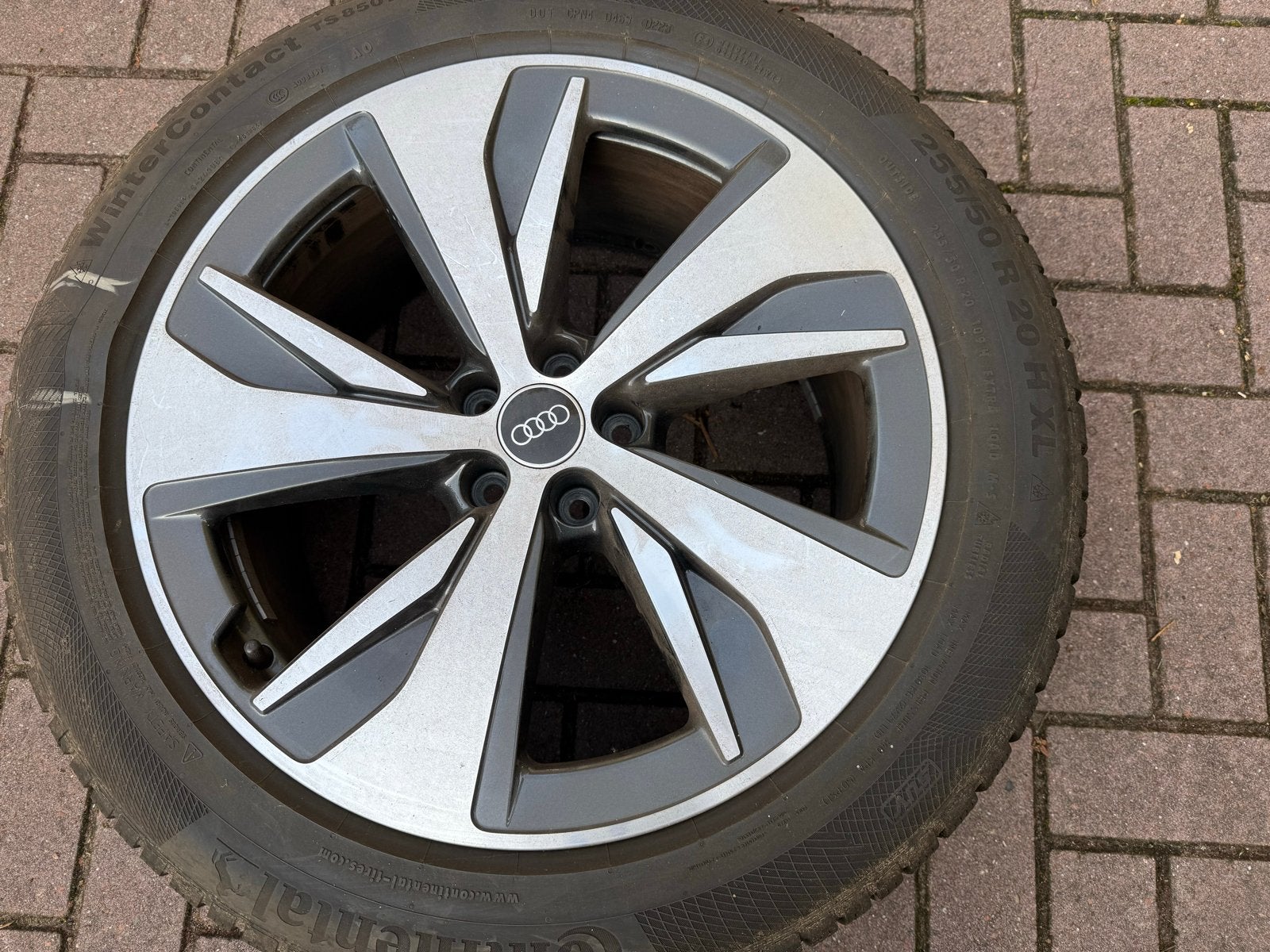 Audi E-tron / Q8 E-Tron Velgen met Winterbanden, Auto-onderdelen, Ophalen, Gebruikt, 255 mm, Banden en Velgen