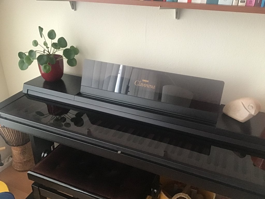 Yamaha Clavinova CLP-560/ CLP-360 met pianokruk