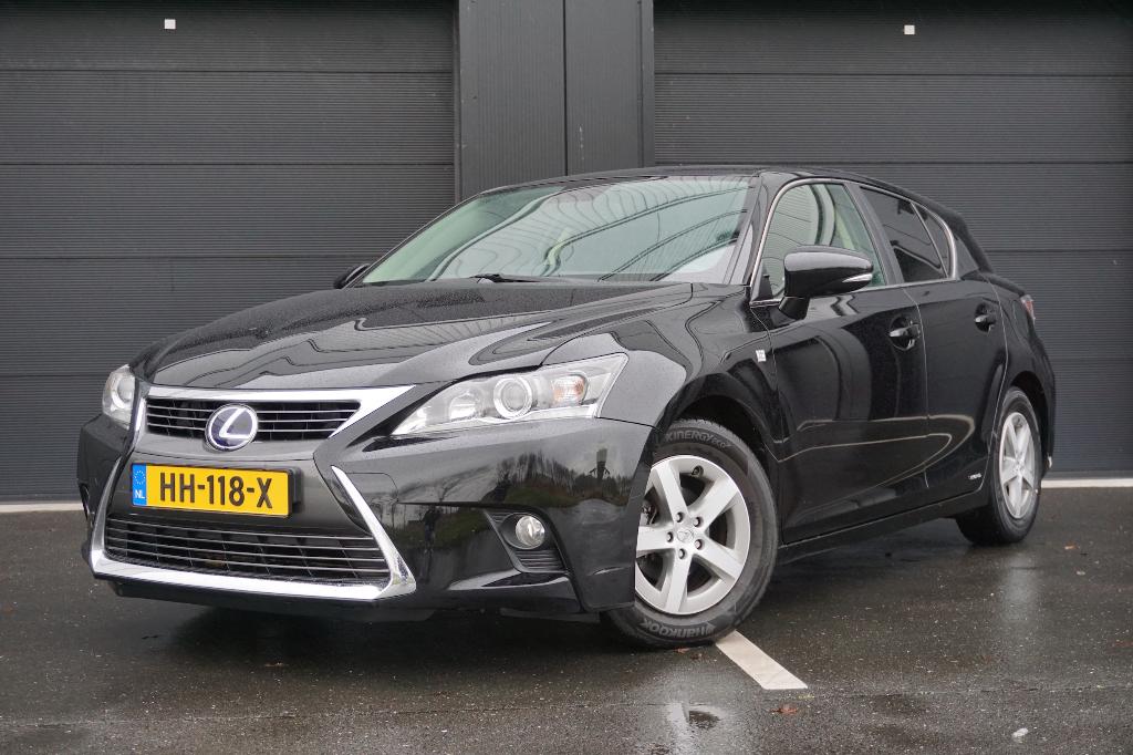 Lexus CT 200h 25th Edition / Dealeronderhouden / NL'se auto, 1345 kg, 28 km/l, 4 cilinders, Zwart