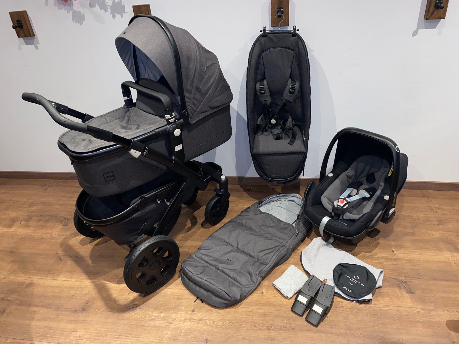Joolz Geo2 Awesome Anthracite Complete 3in1 Kinderwagen, Ophalen, Joolz, Zo goed als nieuw, Eikenlaan 76 Spijkenisse