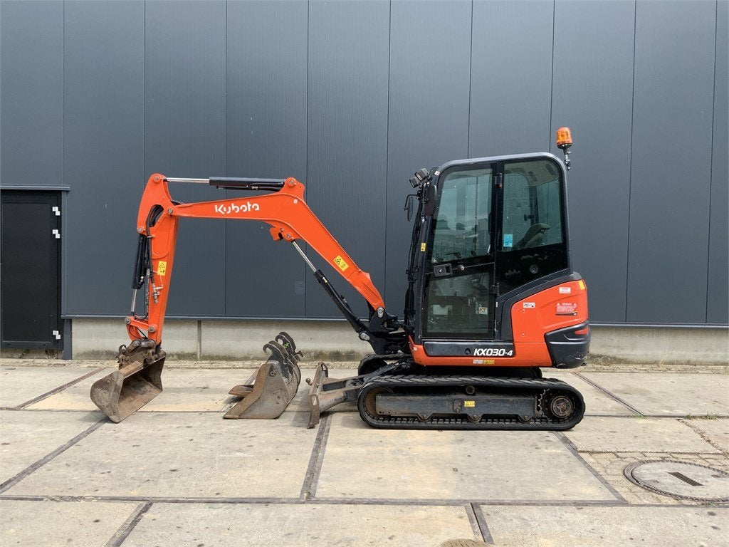 Kubota KX 030-4 (bj 2021), Zakelijke goederen, Graafmachine