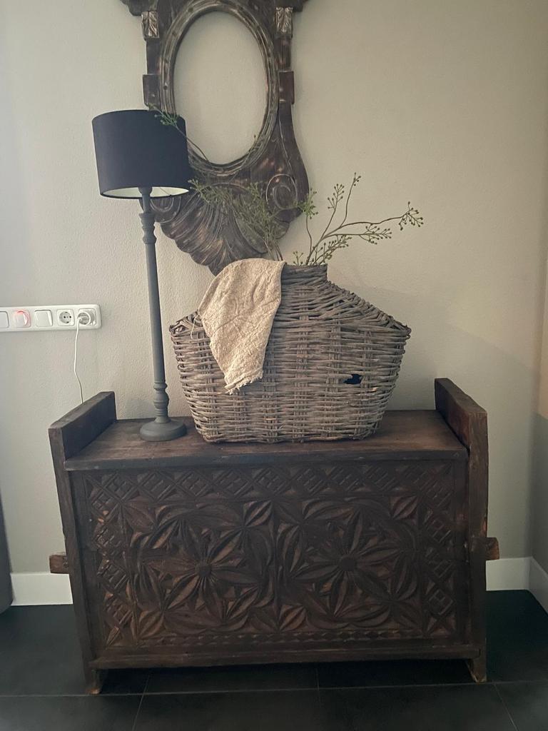 Mooie handbewerkte Himalaya kist, Ophalen, 50 tot 100 cm, Minder dan 50 cm