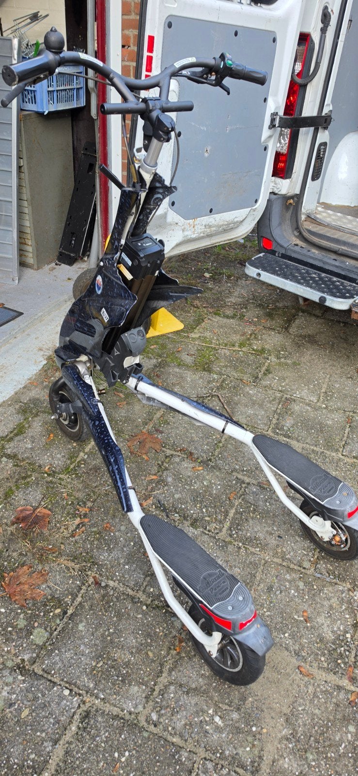 Elektrische step Trikke - accu defect, inclusief l, Fietsen en Brommers, Ophalen, Gebruikt, Elektrische step (E-scooter), TRIKKE